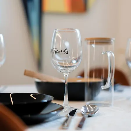 El Encanto Del Oeste