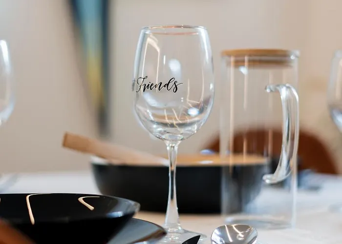 El Encanto Del Oeste